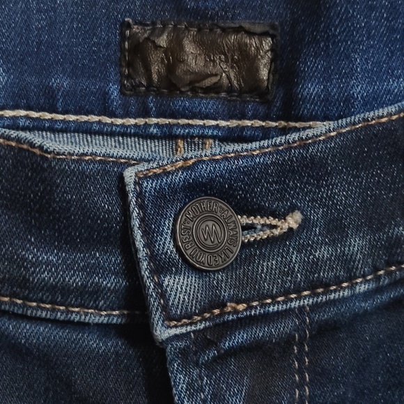 Mother High Waisted Looker Ankle Fray In Night Owl Size 29 - Picture 4 of 9